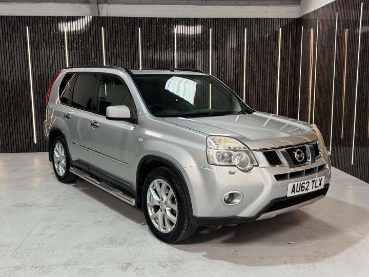 Nissan X-Trail 2.0 DCi Platinum Auto 4WD Euro 5 5dr