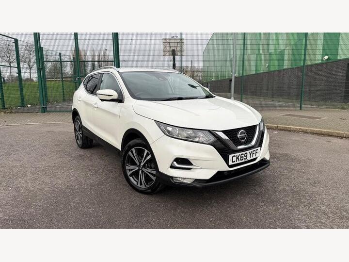 Nissan Qashqai 1.3 DIG-T N-Connecta DCT Auto Euro 6 (s/s) 5dr