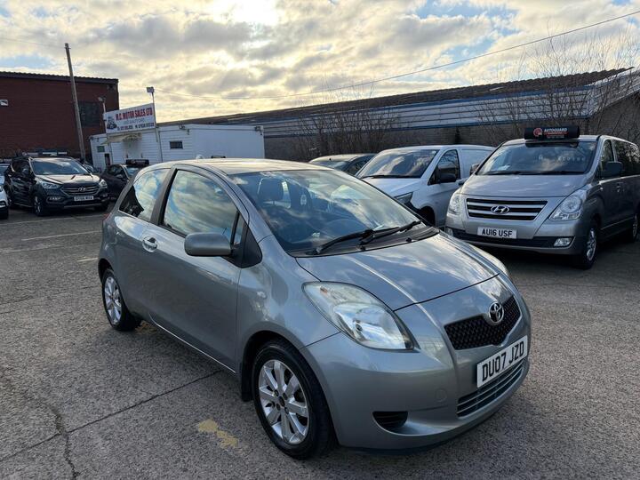 Toyota Yaris 1.3 VVT-i Zinc 3dr