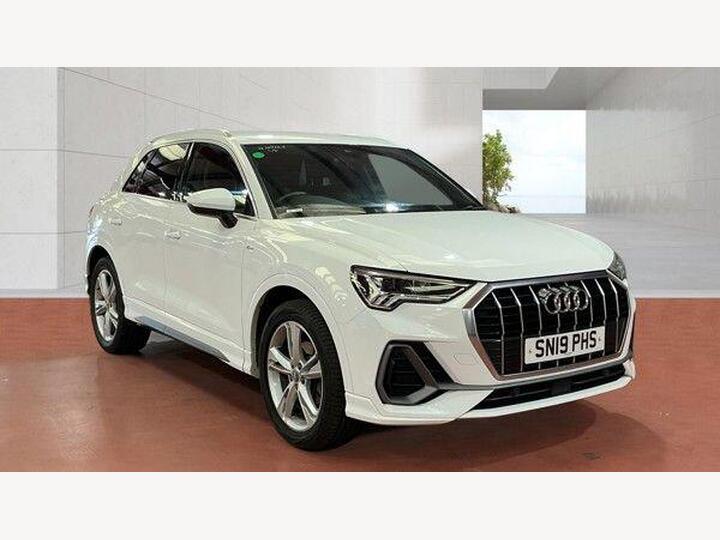 Audi Q3 1.5 TFSI CoD 35 S Line S Tronic Euro 6 (s/s) 5dr