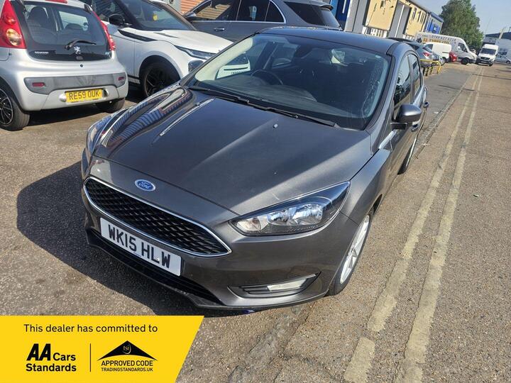 Ford Focus 1.6 Zetec Powershift Euro 6 5dr