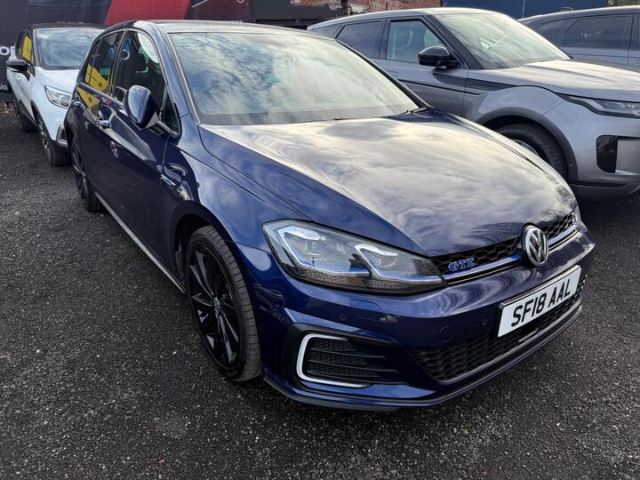 Volkswagen Golf 1.4 TSI 8.7kWh GTE Advance DSG Euro 6 (s/s) 5dr