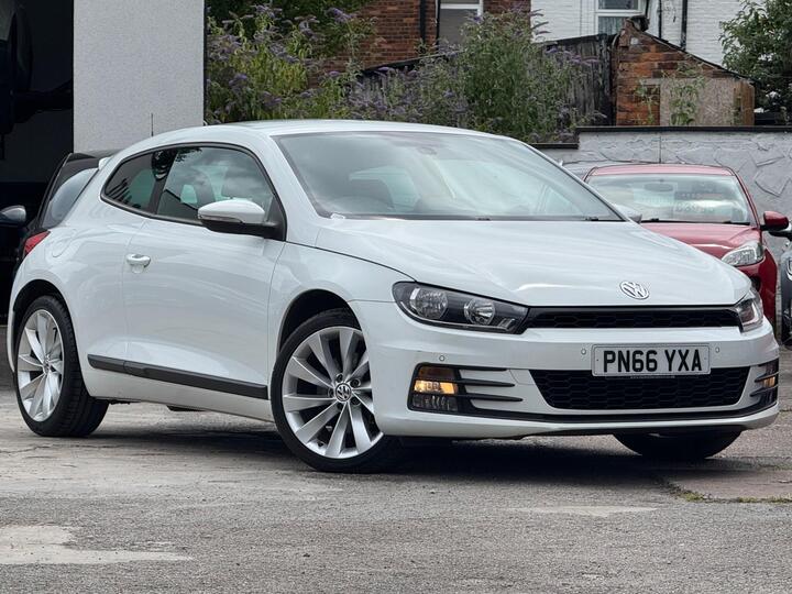 Volkswagen Scirocco 2.0 TSI BlueMotion Tech GT Euro 6 (s/s) 3dr