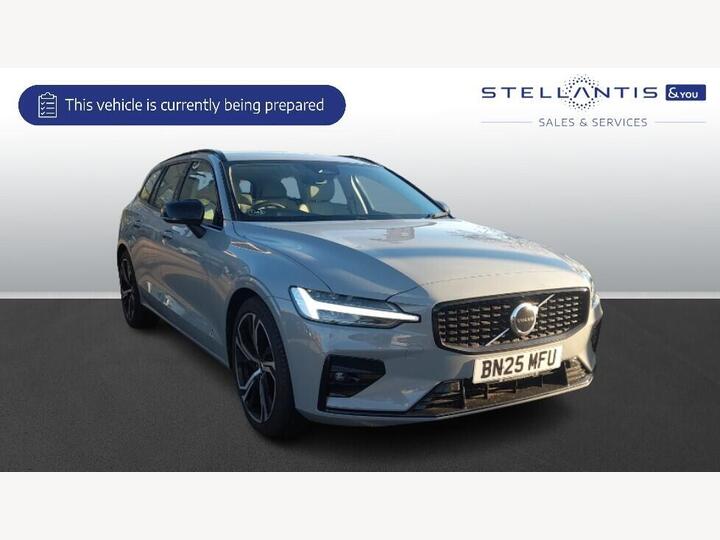 Volvo V60 2.0 B4 MHEV Plus DCT Auto Euro 6 (s/s) 5dr