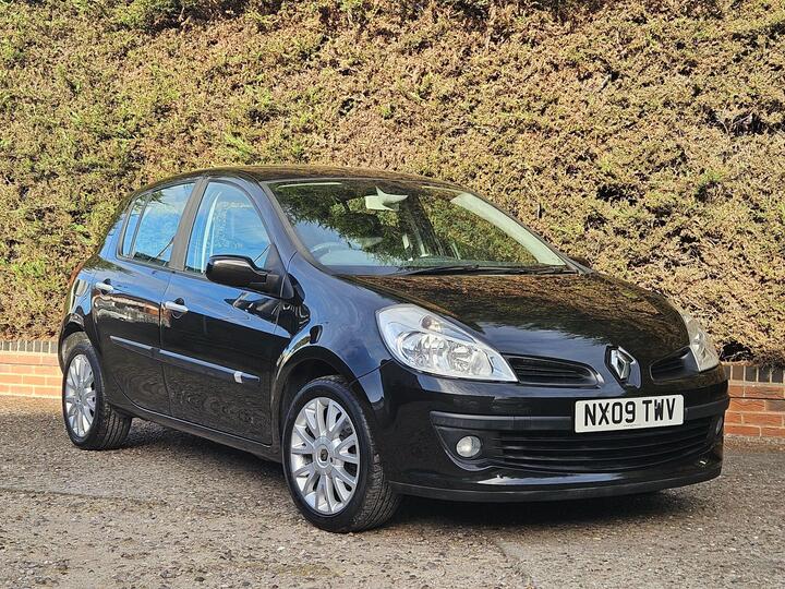 Renault Clio 1.2 16v Dynamique 5dr
