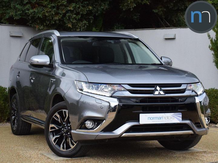 Mitsubishi Outlander 2.0h 12kWh 4hs CVT 4WD Euro 6 (s/s) 5dr