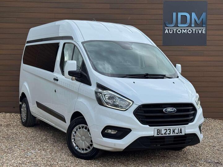 Ford TRANSIT CUSTOM 2.0 320 EcoBlue Trend Kombi Auto L2 H2 Euro 6 (s/s) 5dr (9 Seat) Ford TRANSIT CUSTOM 2.0 320 EcoBlue Trend Kombi Auto L2 H2 Euro 6 (s/s) 5dr (9 Seat)