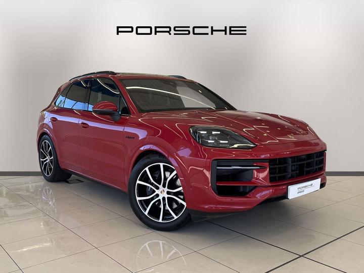 Porsche Cayenne 3.0 V6 E-Hybrid 25.9kWh TiptronicS 4WD Euro 6 (s/s) 5dr