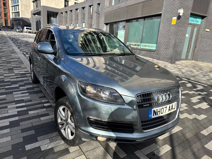Audi Q7 3.0 TDI SE Tiptronic Quattro 5dr