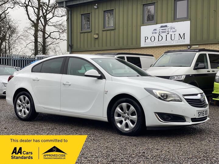 Vauxhall Insignia 1.8 16V SRi Euro 5 5dr Vauxhall Insignia 1.8 16V SRi Euro 5 5dr