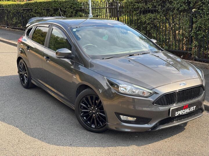 Ford Focus 1.0T EcoBoost ST-Line Euro 6 (s/s) 5dr