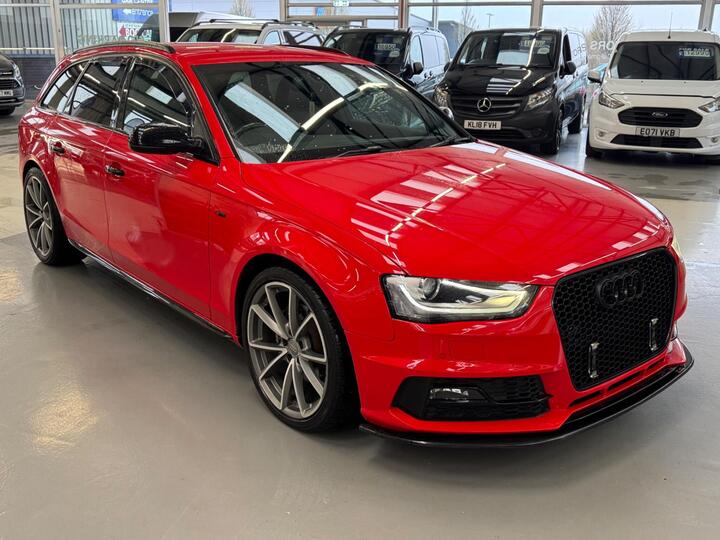 Audi A4 Avant 2.0 TDI Black Edition Euro 6 (s/s) 5dr (Nav)