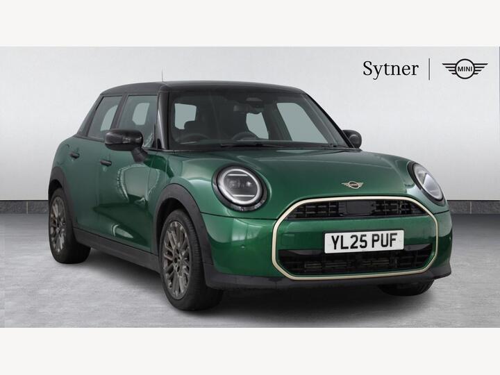MINI Cooper 1.5C Exclusive Steptronic Euro 6 (s/s) 5dr