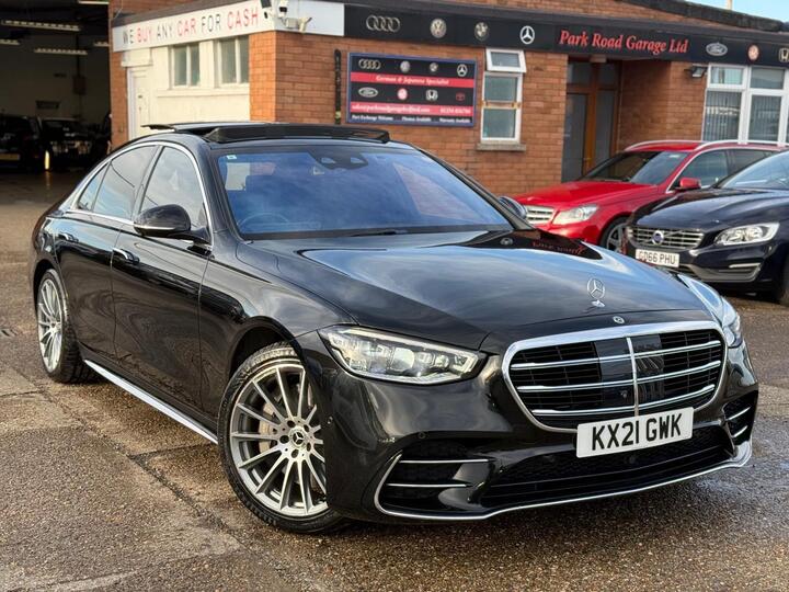 Mercedes-Benz S Class 2.9 S400Ld AMG Line (Premium Plus, Executive) Saloon 4dr Diesel G-Tronic+ 4MATIC Euro 6 (s/s) (330 Ps) Mercedes-Benz S Class 2.9 S400Ld AMG Line (Premium Plus, Executive) Saloon 4dr Diesel G-Tronic+ 4MATIC Euro 6 (s/s) (330 Ps)