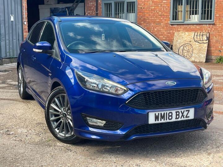Ford FOCUS 1.0T EcoBoost ST-Line Auto Euro 6 (s/s) 5dr
