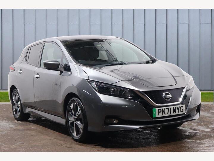 Nissan Leaf 40kWh N-Connecta Auto 5dr
