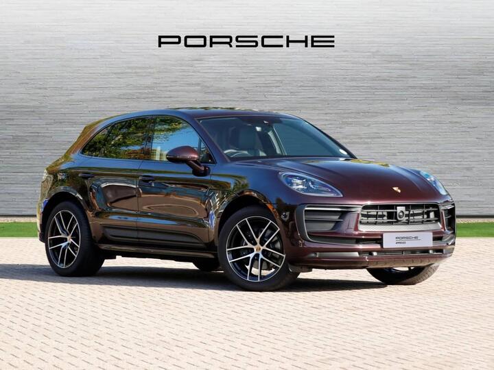 Porsche Macan 2.0T PDK 4WD Euro 6 (s/s) 5dr Porsche Macan 2.0T PDK 4WD Euro 6 (s/s) 5dr