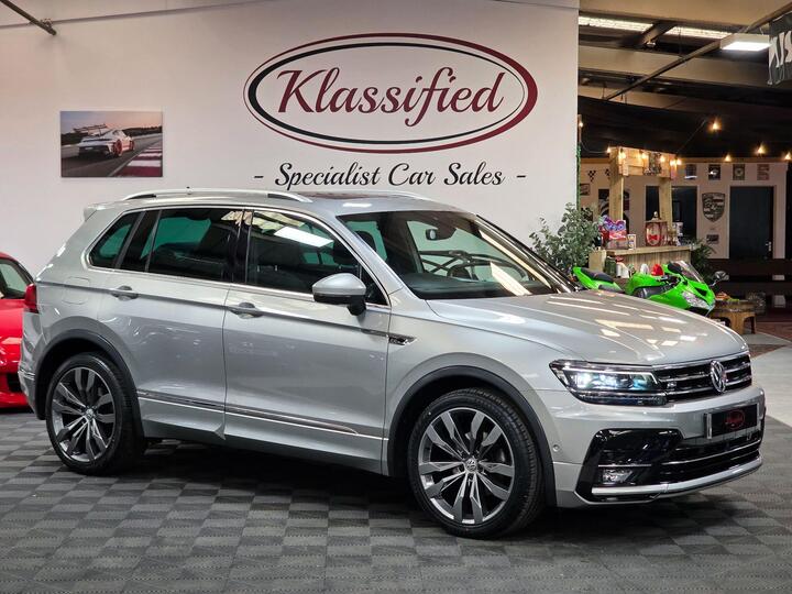 Volkswagen Tiguan 2.0 TDI R-Line DSG Euro 6 (s/s) 5dr
