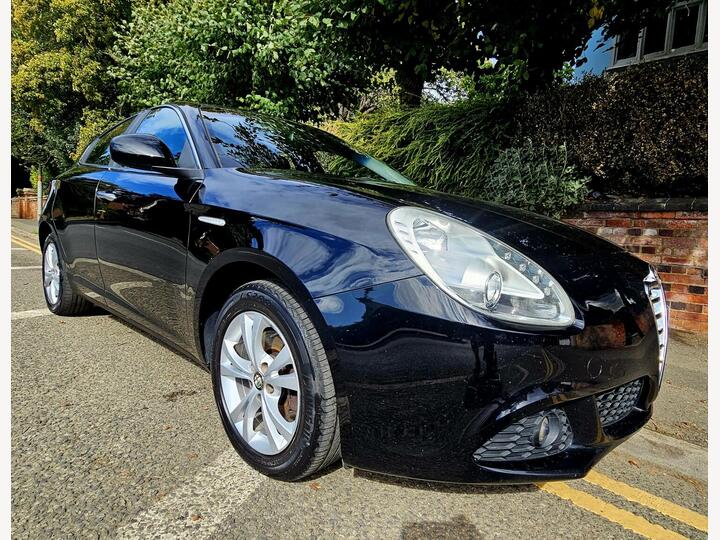 Alfa Romeo GIULIETTA 1.4 TB MultiAir Lusso Euro 5 (s/s) 5dr Alfa Romeo GIULIETTA 1.4 TB MultiAir Lusso Euro 5 (s/s) 5dr