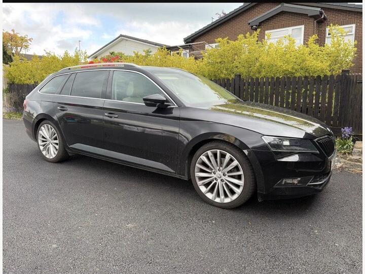 Skoda SUPERB 2.0 TDI SE L Executive DSG Auto 6Spd 4WD Euro 6 (s/s) 5dr
