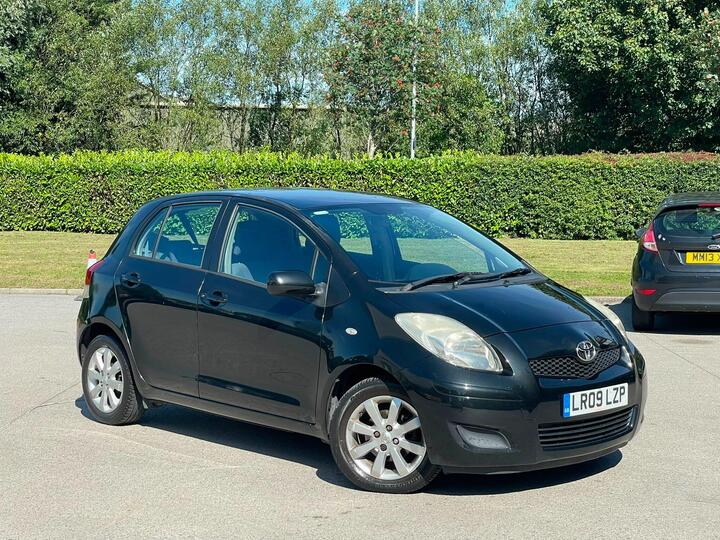 Toyota Yaris 1.33 Dual VVT-i TR Euro 4 (s/s) 5dr