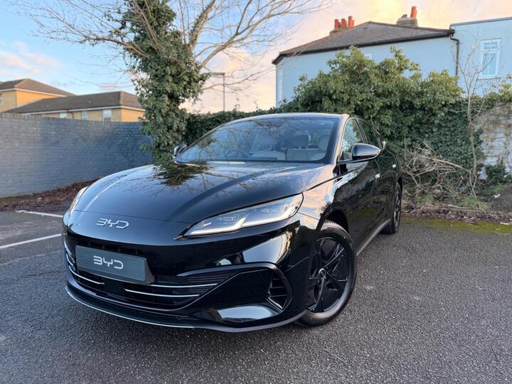 BYD Seal 6 1.5 DM-i 10kWh Boost CVT Auto Euro 6 (s/s) 4dr