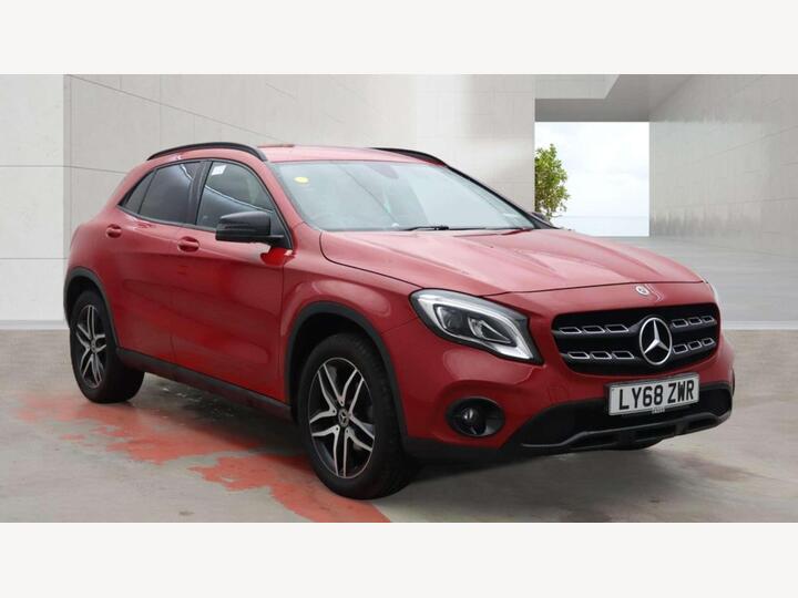 Mercedes-Benz GLA 1.6 GLA180 Urban Edition 7G-DCT Euro 6 (s/s) 5dr