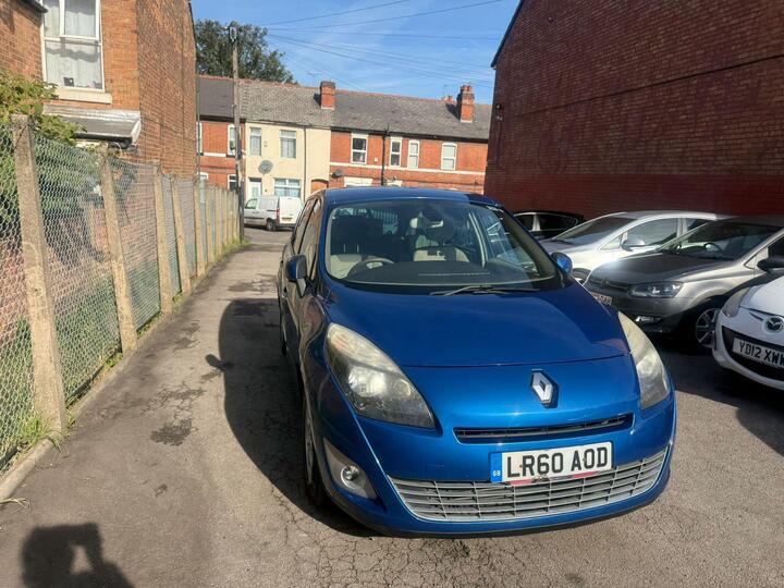 Renault Grand Scenic 1.5 DCi Privilege TomTom Euro 4 5dr Renault Grand Scenic 1.5 DCi Privilege TomTom Euro 4 5dr