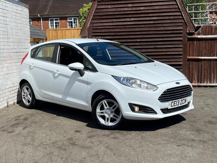 Ford Fiesta 1.6 Zetec Powershift Euro 5 5dr