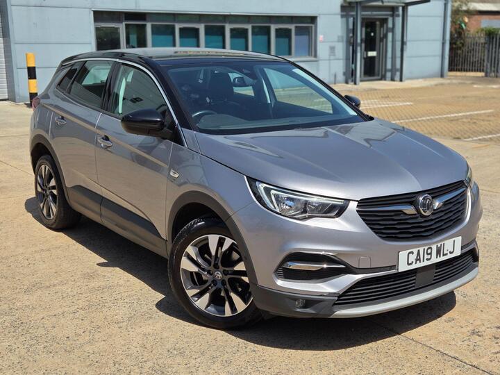 Vauxhall Grandland X 1.2 Turbo Sport Nav Auto Euro 6 (s/s) 5dr Vauxhall Grandland X 1.2 Turbo Sport Nav Auto Euro 6 (s/s) 5dr