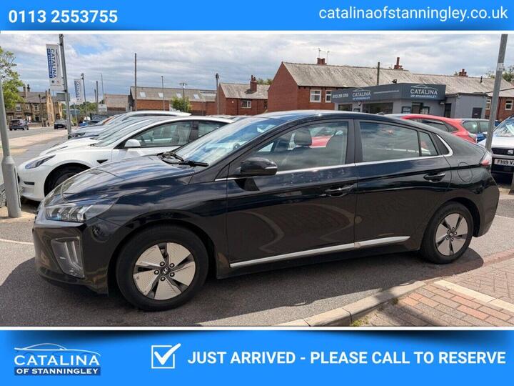 Hyundai IONIQ 1.6 H-GDi Premium DCT Euro 6 (s/s) 5dr Hyundai IONIQ 1.6 H-GDi Premium DCT Euro 6 (s/s) 5dr