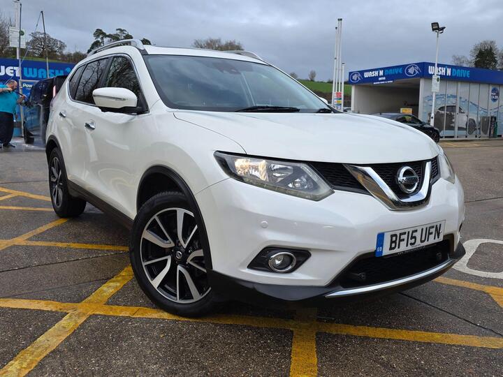 Nissan X-Trail 1.6 DCi N-tec XTRON Euro 5 (s/s) 5dr Nissan X-Trail 1.6 DCi N-tec XTRON Euro 5 (s/s) 5dr