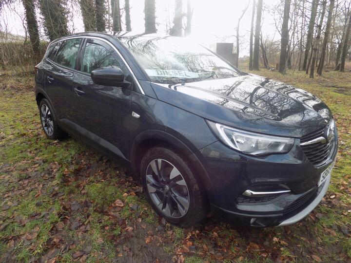 Vauxhall Grandland X 1.5 Turbo D BlueInjection Sport Nav Euro 6 (s/s) 5dr Vauxhall Grandland X 1.5 Turbo D BlueInjection Sport Nav Euro 6 (s/s) 5dr