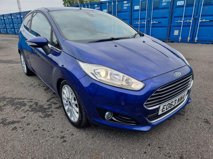Ford FIESTA 1.6 TDCi Titanium X Euro 5 3dr