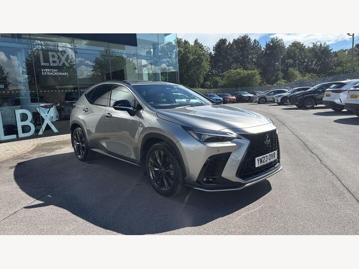 Lexus NX 2.5 450h+ 18.1kWh Takumi E-CVT 4WD Euro 6 (s/s) 5dr
