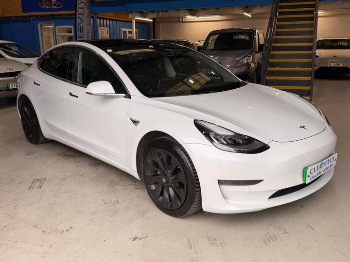 Tesla Model 3 (Dual Motor) Long Range Auto 4WDE 4dr