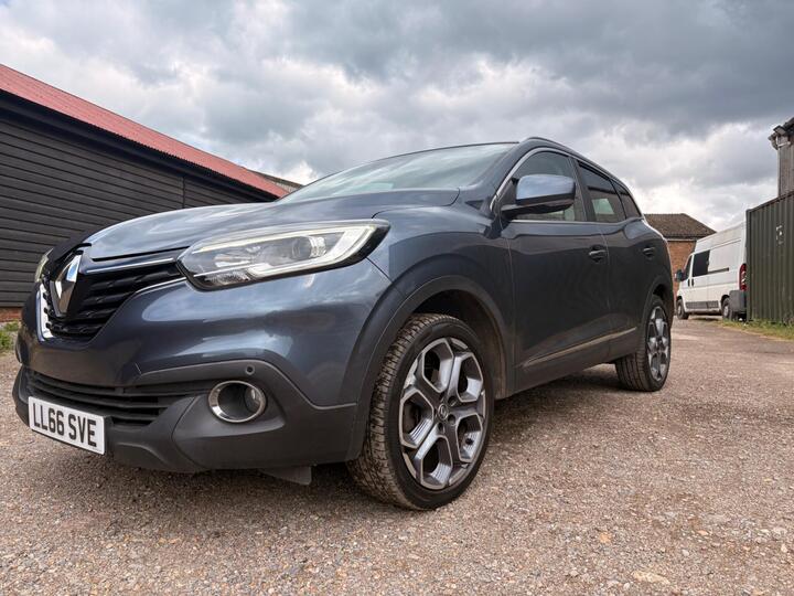 Renault Kadjar 1.5 DCi Dynamique Nav Euro 6 (s/s) 5dr Renault Kadjar 1.5 DCi Dynamique Nav Euro 6 (s/s) 5dr