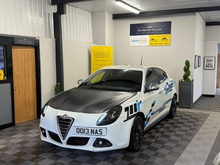 Alfa Romeo Giulietta 1.4 TB MultiAir Sportiva Euro 5 (s/s) 5dr