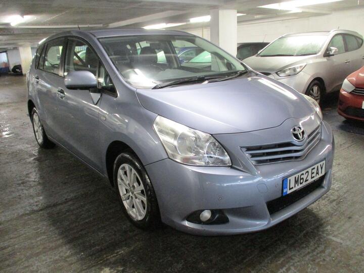 Toyota Verso 1.8 V-Matic TR Multidrive S Euro 5 5dr Toyota Verso 1.8 V-Matic TR Multidrive S Euro 5 5dr