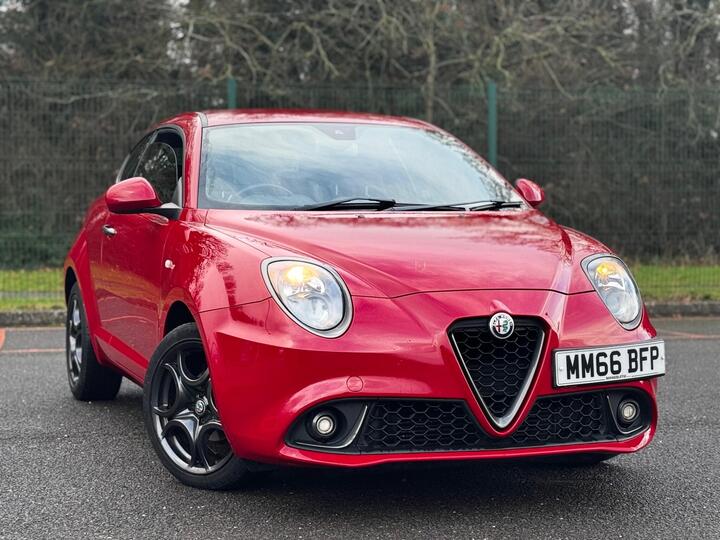 Alfa Romeo MiTo 875 TB TwinAir Speciale Euro 6 (s/s) 3dr Alfa Romeo MiTo 875 TB TwinAir Speciale Euro 6 (s/s) 3dr
