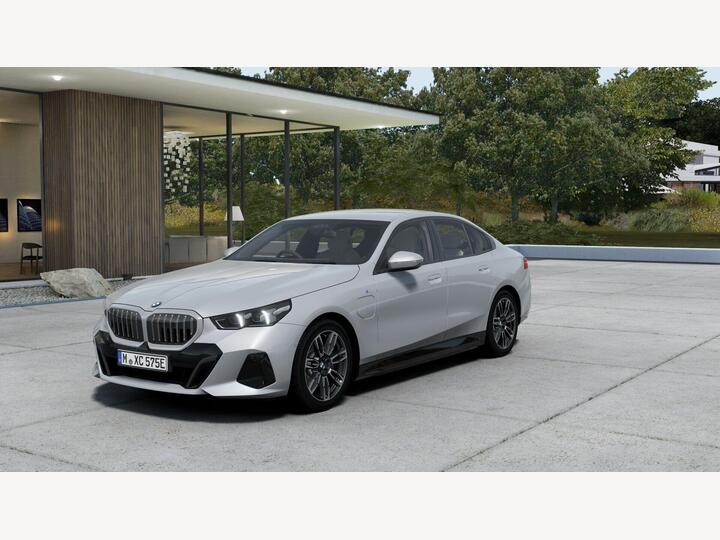 BMW 5 Series 2.0 530e 22.1kWh M Sport Steptronic Euro 6 (s/s) 4dr