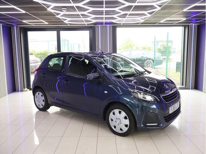 Peugeot 108 1.0 Active Euro 6 5dr Peugeot 108 1.0 Active Euro 6 5dr