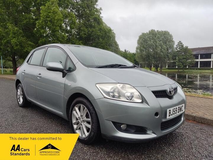 Toyota Auris 1.33 VVT-i TR (s/s) 5dr