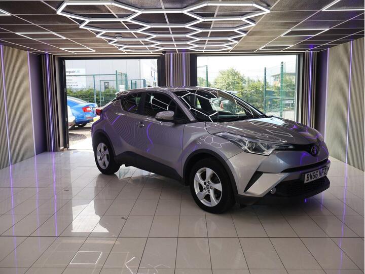 Toyota C-HR 1.2 VVT-i Icon Euro 6 (s/s) 5dr
