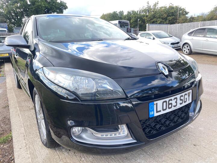 Renault Megane 1.5 DCi Knight Edition Euro 5 (s/s) 5dr Renault Megane 1.5 DCi Knight Edition Euro 5 (s/s) 5dr