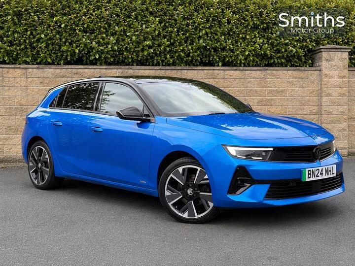 Vauxhall Astra Electric 54kWh Ultimate Auto 5dr Vauxhall Astra Electric 54kWh Ultimate Auto 5dr
