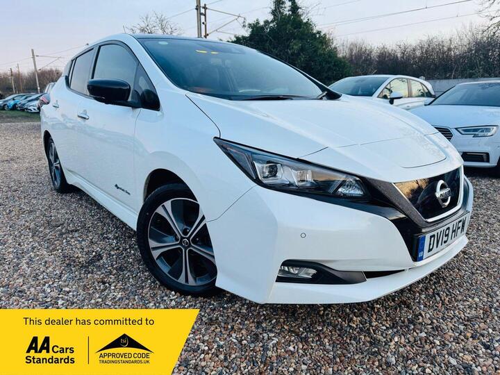 Nissan Leaf 40kWh N-Connecta Auto 5dr