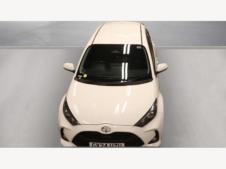 Toyota Yaris 1.5 VVT-h Icon E-CVT Euro 6 (s/s) 5dr