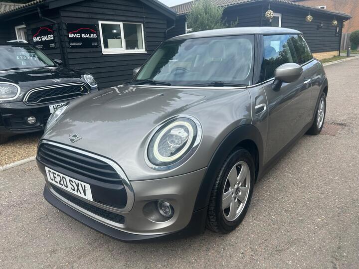 MINI Hatch 1.5 Cooper Classic Euro 6 (s/s) 3dr