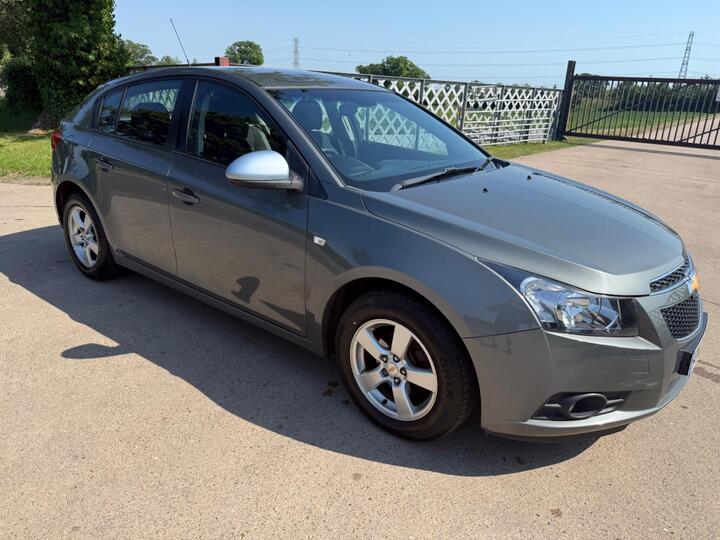 Chevrolet Cruze 1.6 LT Auto Euro 5 5dr